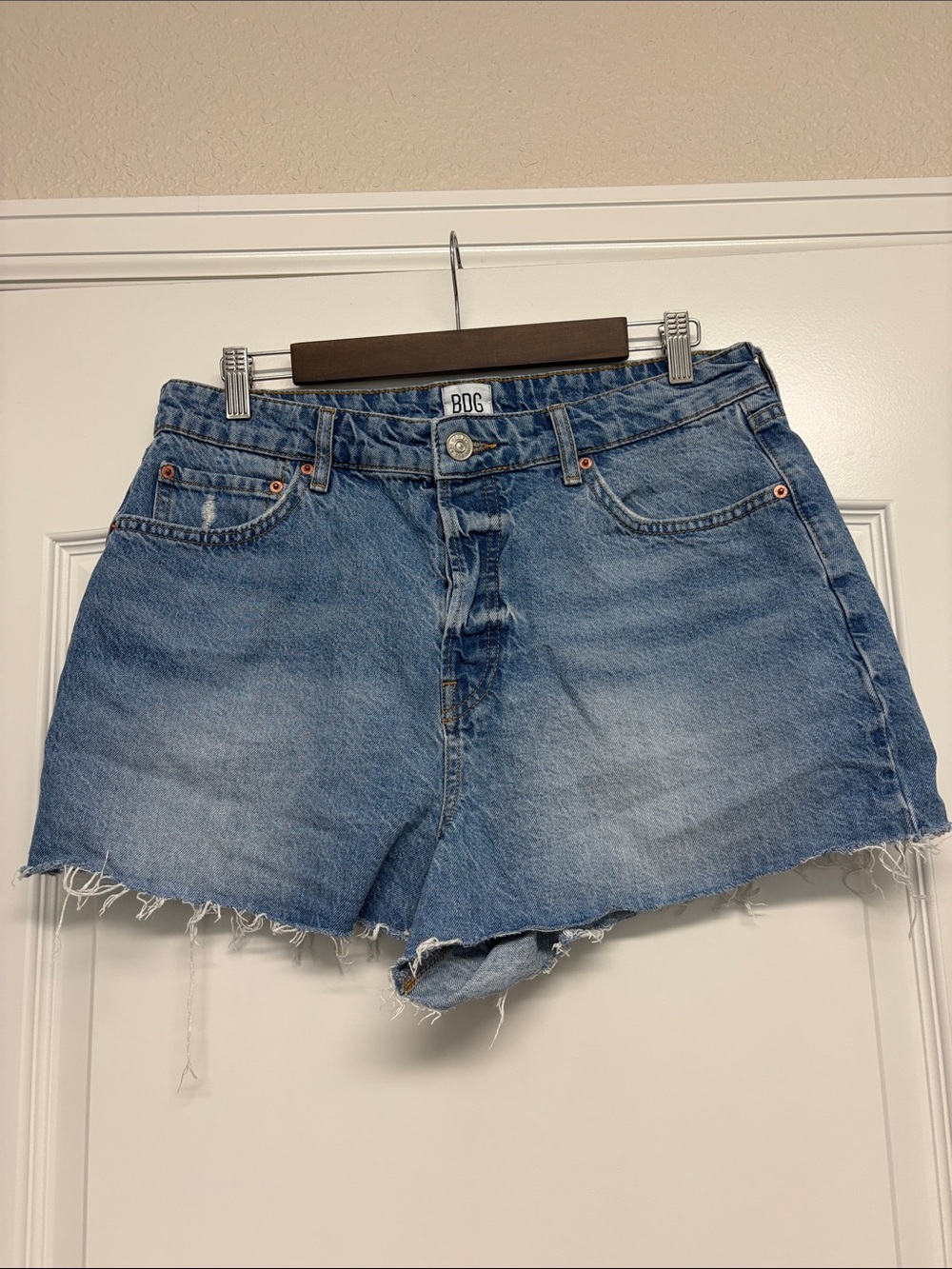 BDG Urban Outfitters Women's Size 32 A-Line Denim Shorts Raw Summer Cutoff